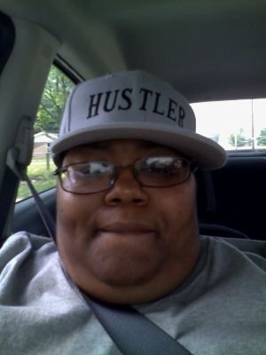 32chrisday's profile picture. Young talented singer/songwriter and Co-Owner of #TEAM CA$H CHECKS bringing you some real music and tight beats and original sound!!