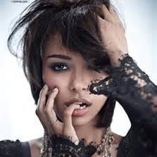 I'm Bonnie Bennett. I'm the witch that will make you suffer. #Single RP +21 #Literate #Active Don't mess with darkness.