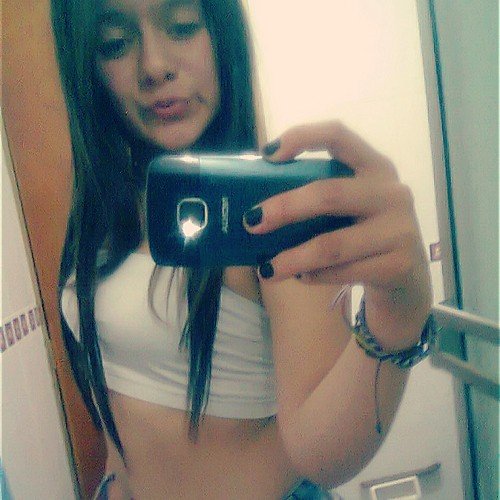 Aveces te extraño, luego lo veo a e