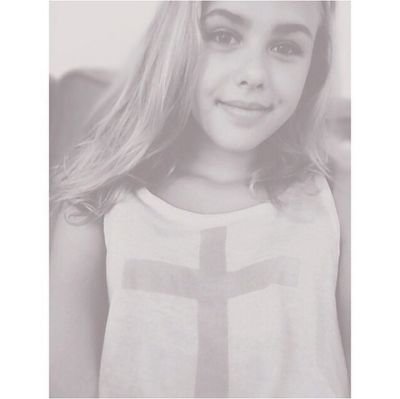 ∞ Vivian | IG: xromy.v