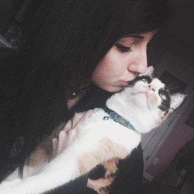 RoguishEbony Profile Picture