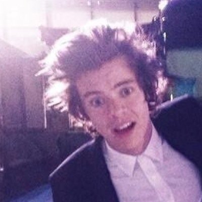 dtfjdbsbed's profile picture. Follow @fireproooff