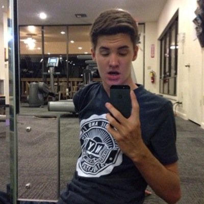 17 / gay / virgo / kik : beastlythomass