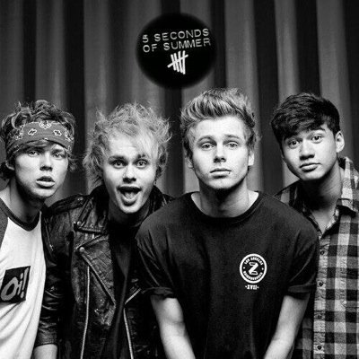 Backup account for @mukey_cake5sos and @j0hnl0ck3d #vote5sos
