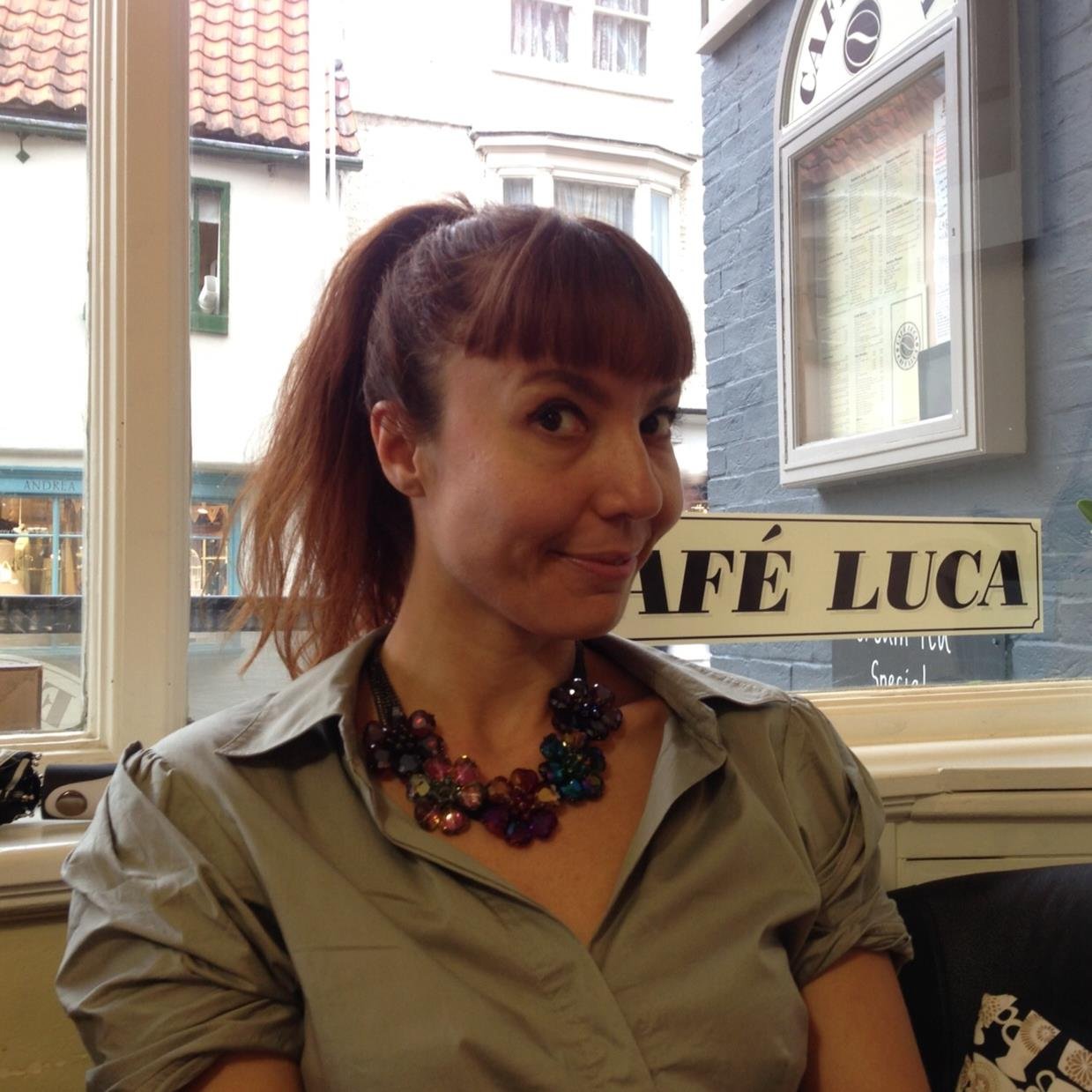 Banu Colak is an artist and lecturer who holds a PhD in Fine Arts. She currently works and lives in in UAE