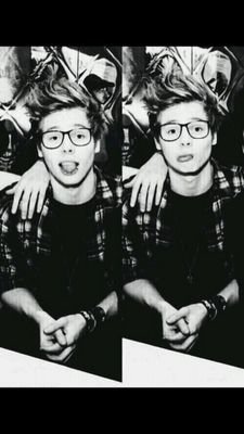 please follow @irishniallhugs she follows back