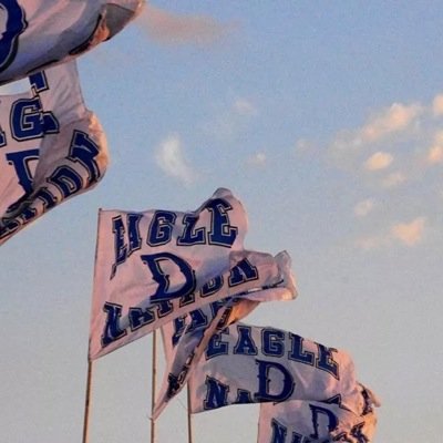 mommcalister's profile picture. 