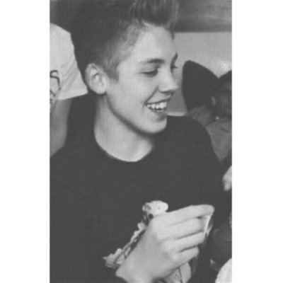 ✞God can do Some pretty amazing things If you let him in your life✞ •I met carter• 0/12 • Matthew hates me
