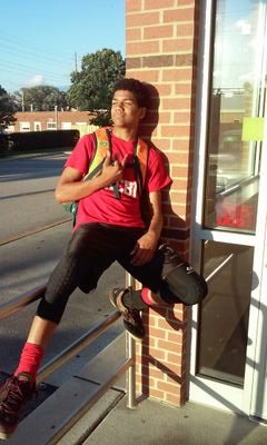 Hooper for life!!
Play for RHHS
Funny guy, also hard worker¥
Fail Harder