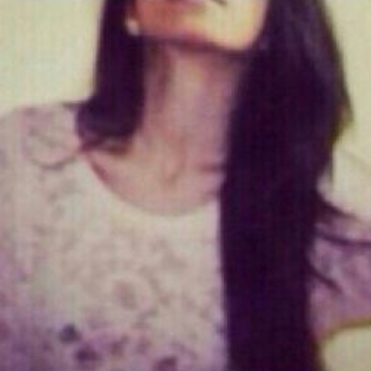 queeen_93 Profile Picture
