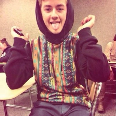 wilkftglinsky's profile picture. Follow my new account please! @landisiderx