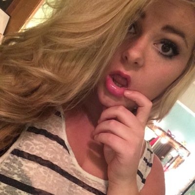 raegankyleigh's profile picture. ✨She who leaves a trail of glittler is✨ ✨never forgotten✨