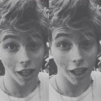 i gave you a free follow to help you gain so please follow @damnastxn for me please