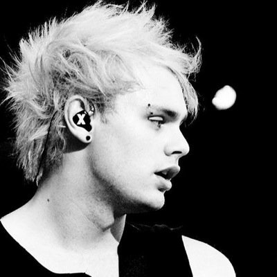@screwoffhemmo