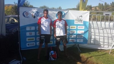 Página oficial de la pareja viguesa de Voley Playa @pablovoleyball  y @oscaaar08