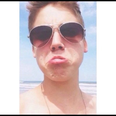 Belieber since 2009,Never leaving you Bae Married to Justin , In a relationship with Matthew Espinosa JUSTIN FOLLOWED 8-25-14 2:14 AM
