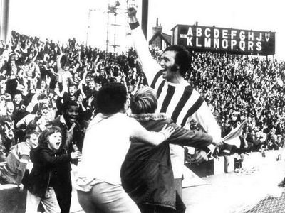 Wonderful wife,  2 amazing daughters, supporter of the world's greatest football club West Bromwich Albion. Life is good.