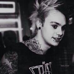 My lips are big. I'm Angelina Jolie.
I dyed my hair blue because i wanna be a punk Smurf!
I love ponies and pizza... XD P.S.: please follow me Michael!