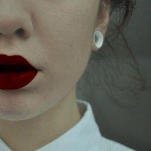 i'm fluent in sarcasm, movie quotes, song lyrics and curse words