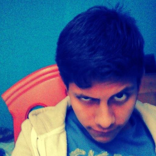 Me considero una buena persona muy divertida y alegre, Extrovertido y soltero