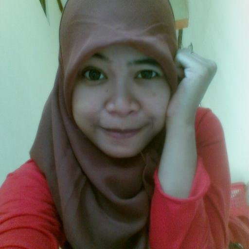 mariniika's profile picture. masikah hatimu untukku yang tak sempurna ini ?? :'(