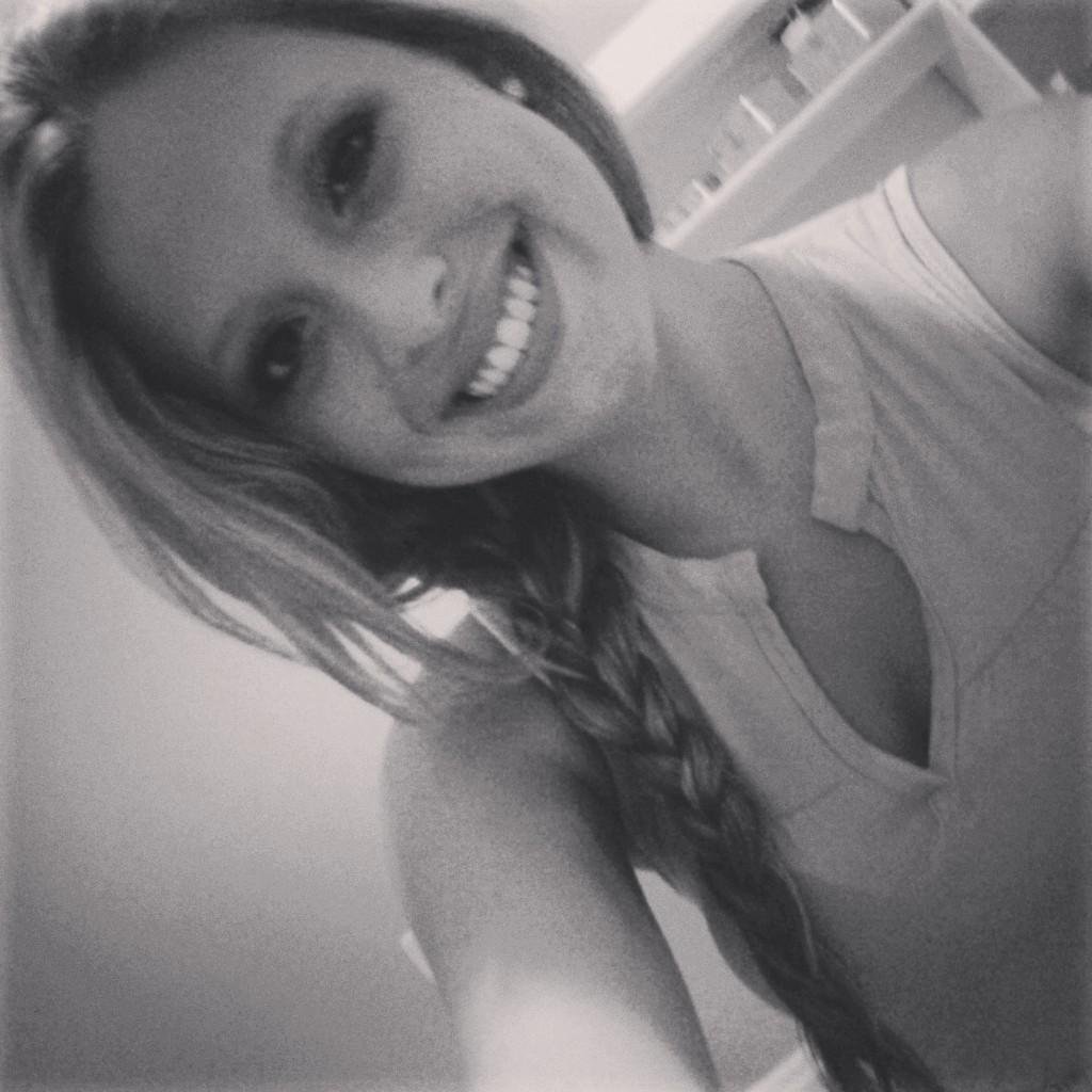 Instagram: gabrielahantt