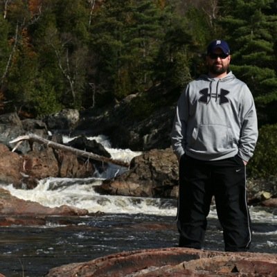 mwillie77's profile picture. Champagne taste on a beer budget. Living the dream!!!! ( #Leafs, #Greyhounds, #Packers, #Redsox #tarheels #wolverines #24)