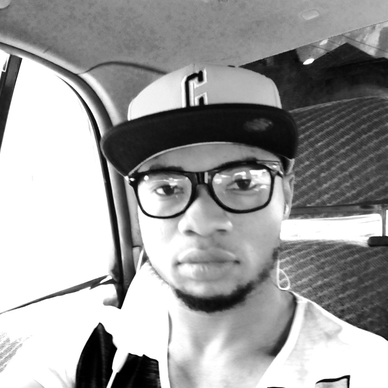 Aspiring CEO of green empire entertainment.