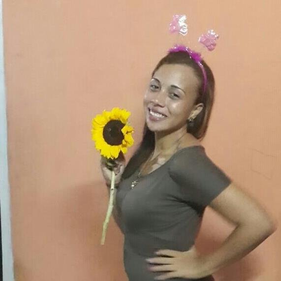 El que no vive para servir, no sirve para vivir.
Estudiante de criminalistica y ciencias forenses.