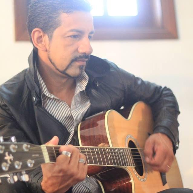 SEJAM BEM VINDOS AO TWITTER DO CANTOR SERTANEJO TOM COSTTA
