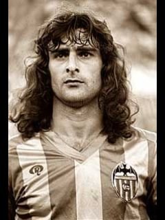 Es difícil vencer a alguien que nunca se rinde. A las buenas y mucho mas en las malas. AMUNT VALENCIA