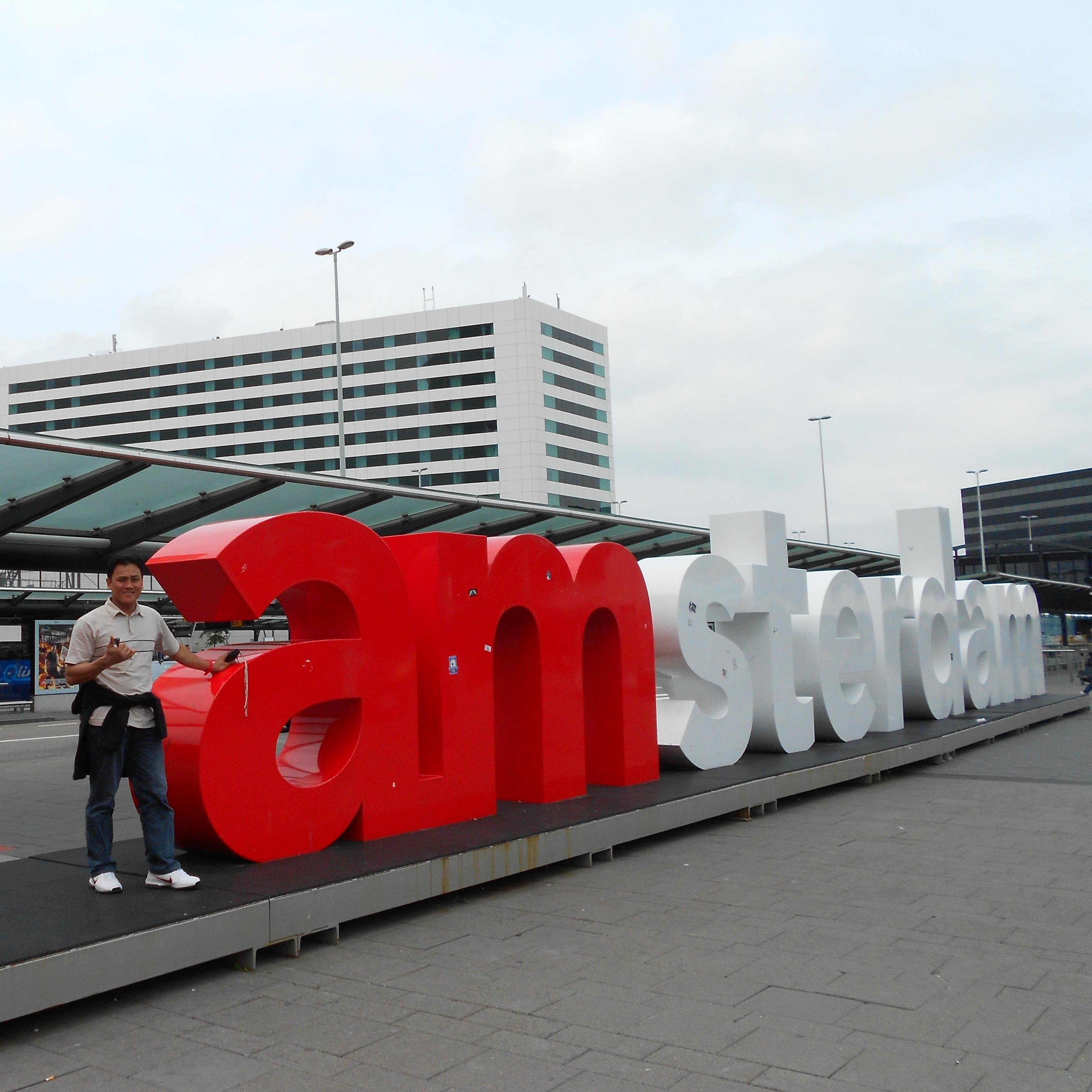 Joechakamea's profile picture. 