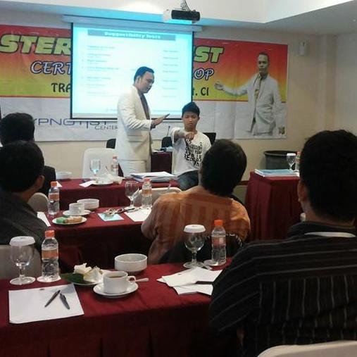 Certified Int'l Instructor by IACT-USA | Hypnotherapy Trainer of The Year 2014, by IBH | Certified Trainer of Merry Riana | Certified NLP Master Trainer.