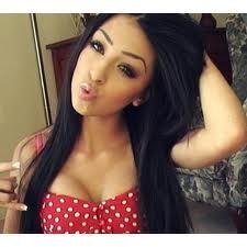 HolyMayia's profile picture. Bisexual ♥