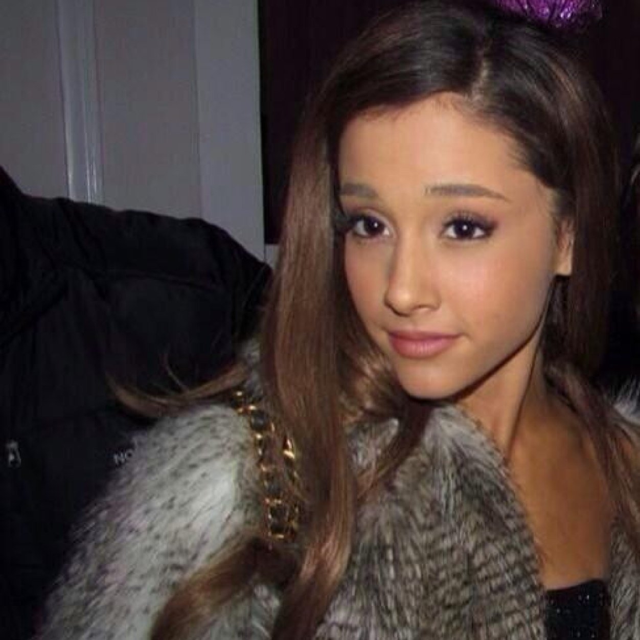 -grande is more than just a coffee size-
Met the queen 13/10/13