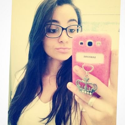 Eu não aceito nada, nem me contento com pouco. Eu quero muito, eu quero mais, eu quero tudo !!!