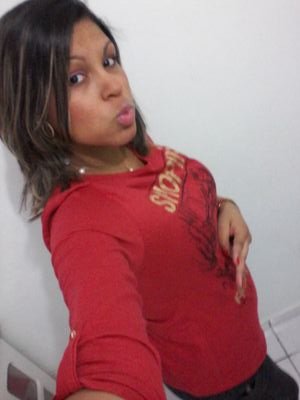 Sou uma Mulher independente, amo minha linda familía e vou sempre viver como se cada dia fosse o último.