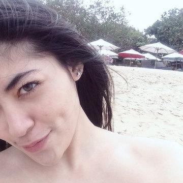 riskaawi's profile picture. NOTHING