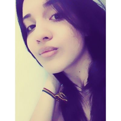 Eu gosto do impossível, tenho medo do provável, dou risada do ridículo e choro porque tenho vontade, mas nem sempre tenho motivo.