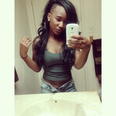 niquepretty3's profile picture. YOU SHOULD WANNA BAD BIXCH LIKE ME :*