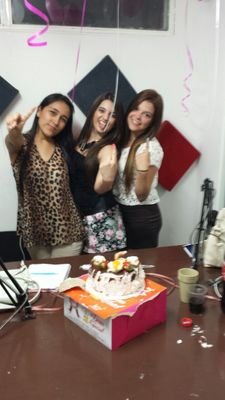 Martes, miercoles y jueves con la compañía de @barbara1395 @jessicacotev @gelvezperez_ en la franja juvenil de la voz del norte 1040AM , Nuestra linea 5713924