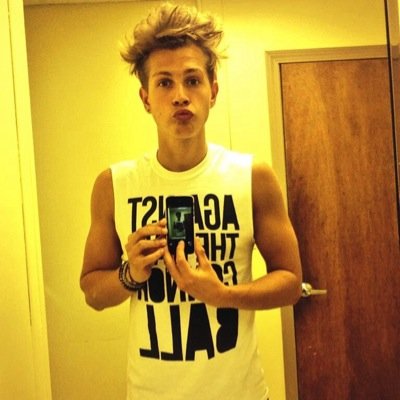 JamesMcVeySC's profile picture. 