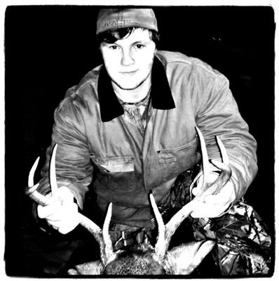 I'm from Biloxi, Mississippi. I work hard and party harder! Deer huntin, bass fishin and backwoods livin.