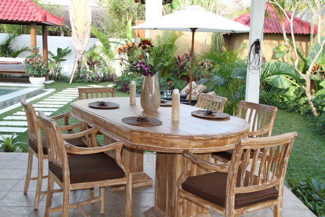Ratu Alexa Villa offer the best Value accommodation, each with Private Pools in the heart of Seminyak, Bali.