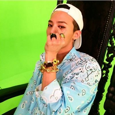 G Dragon妄想垢 初キスいつ いきなりどしたのお兄さん いつ 忘れたよ あっそ 何が聞きたいの キス ってどうするの 知ってるのに聞くの 一番印象に残ってるキスは どうやってするの 言って は お兄さんの言うこと聞けないの G Dragon妄想垢 初キスいつ いきなりどしたのお兄さん いつ 忘れたよ あっそ 何が聞きたいの キス ってどうするの 知ってるのに聞くの 一番印象に残ってるキスは どうやってするの 言って は お兄さんの言うこと聞けないの