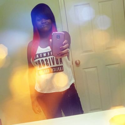 15 y/o sophomore
♥taken 8/7/14♥
longboaring and skating is what I do
punk, rock, metal is my type of music
✴bisexual✴