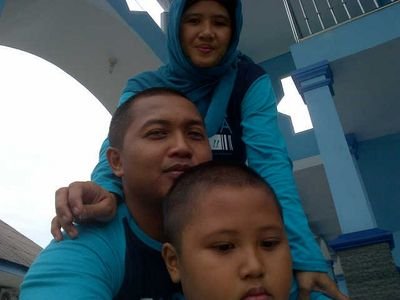 tokobalin's profile picture. female