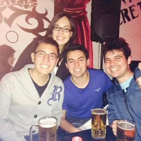 San Ignacio '11. Medicina UMayor ‘19. Romántico Viajero