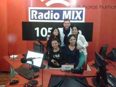 damasdelanoche's profile picture. Un programa que sin duda no dejarás de escuchar... Temas de actualidad y controversia, música, deporte, turismo, farras y más...