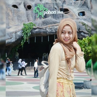 Dukun Bayi